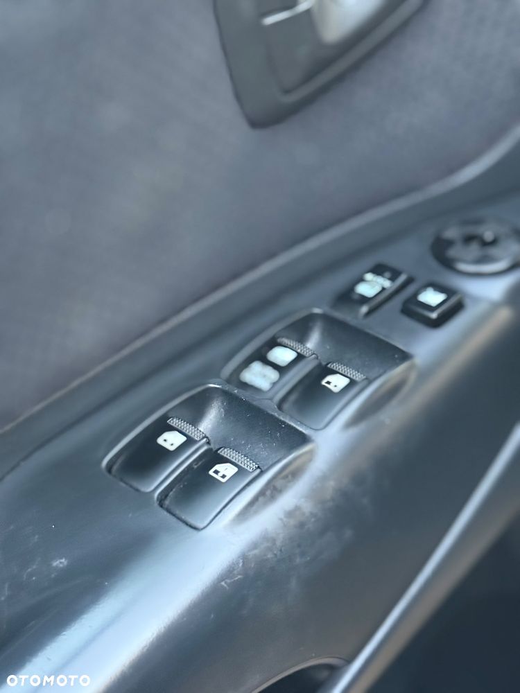 Hyundai Tucson 2.0 2WD GLS Navi - 18