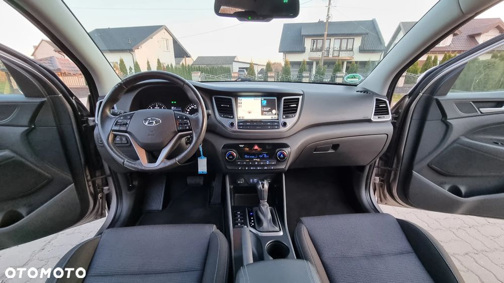 Hyundai Tucson 2.0 CRDi 4WD Automatik Passion Plus - 8