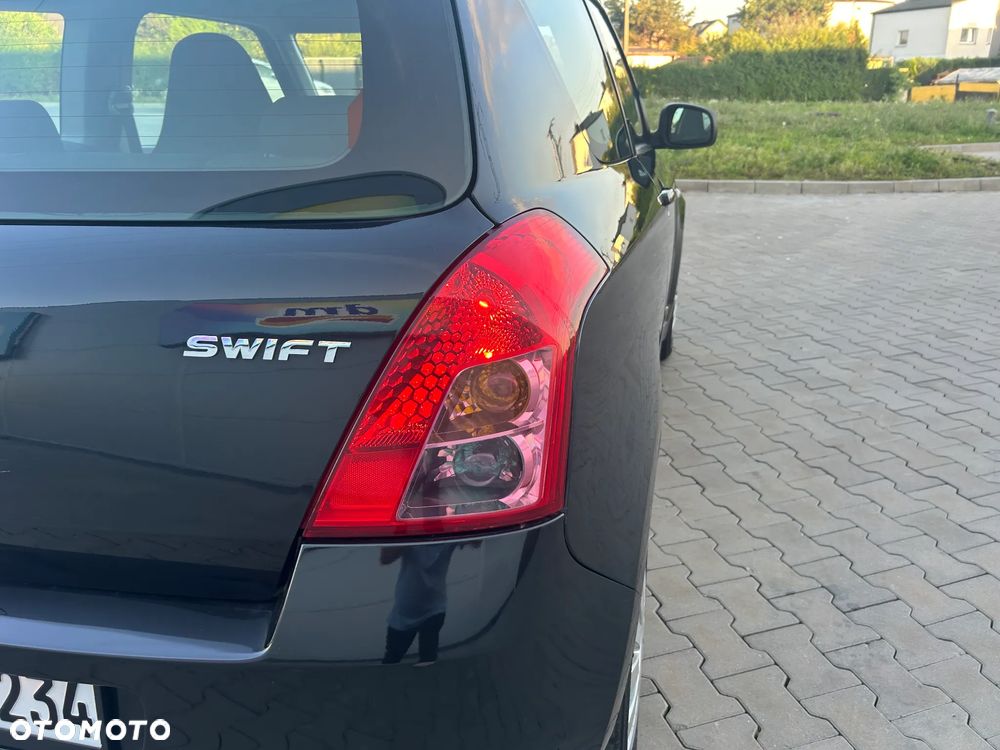 Suzuki Swift 1.3 Comfort+ - 15