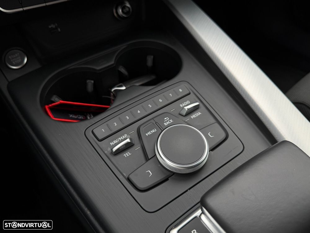 Audi A4 Avant 35 TDI S tronic design - 31
