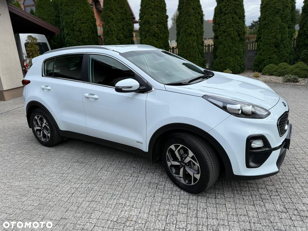 Kia Sportage 1.6 CRDI AWD Eco-Dynamics+ (48V M-H) DCT Black Edition - 4