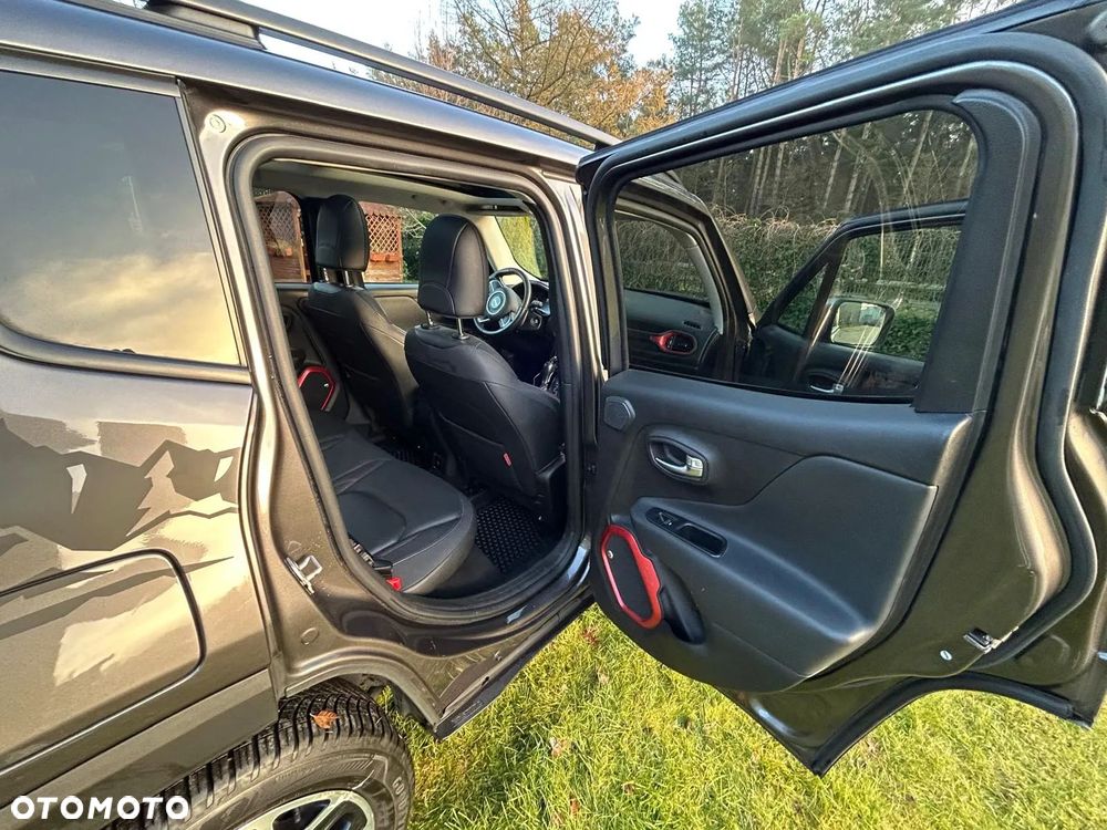 Jeep Renegade 2.0 MultiJet Active Drive Low Automatik Trailhawk - 12