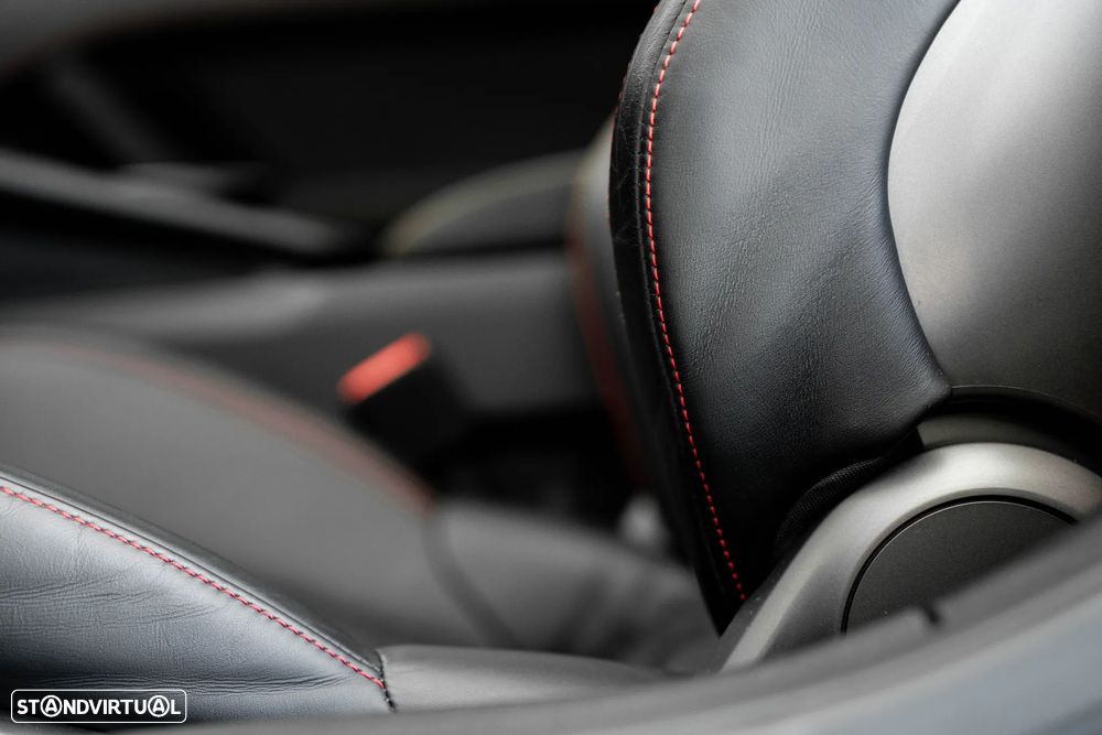 Porsche 911 (992) Carrera GTS PDK - 25