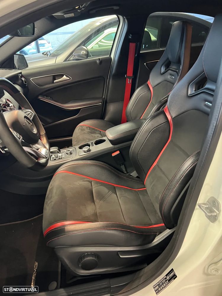 Mercedes-Benz A 45 AMG 4Matic Speedshift 7G-DCT - 16