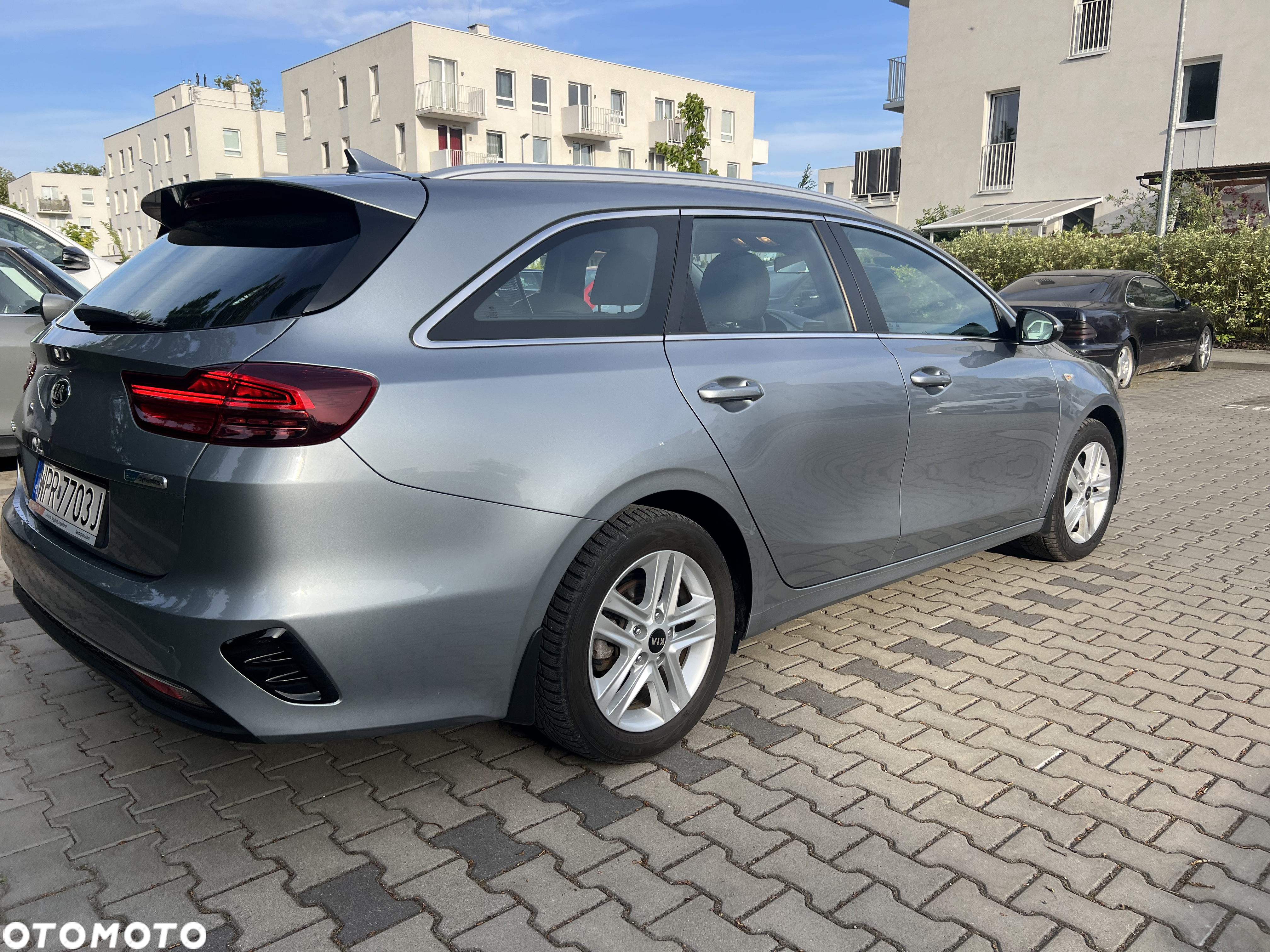 Kia Ceed 1.6 CRDi SCR M - 11