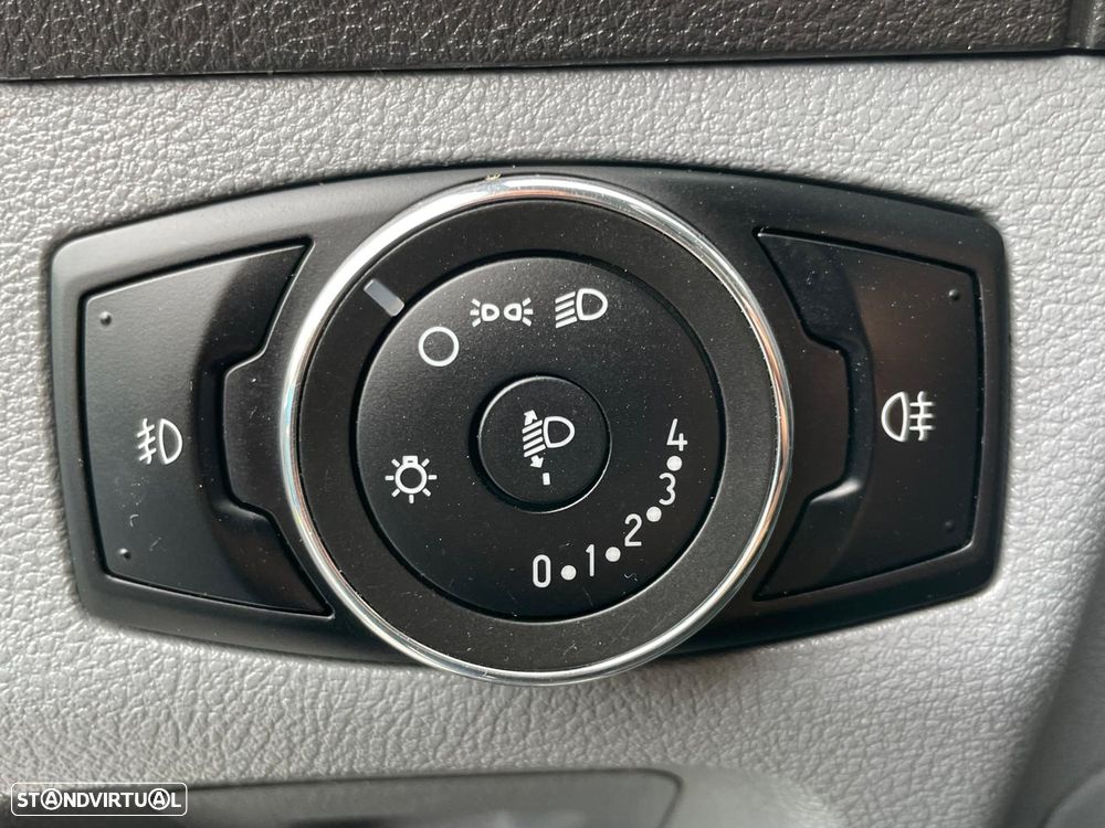Ford Transit - 18