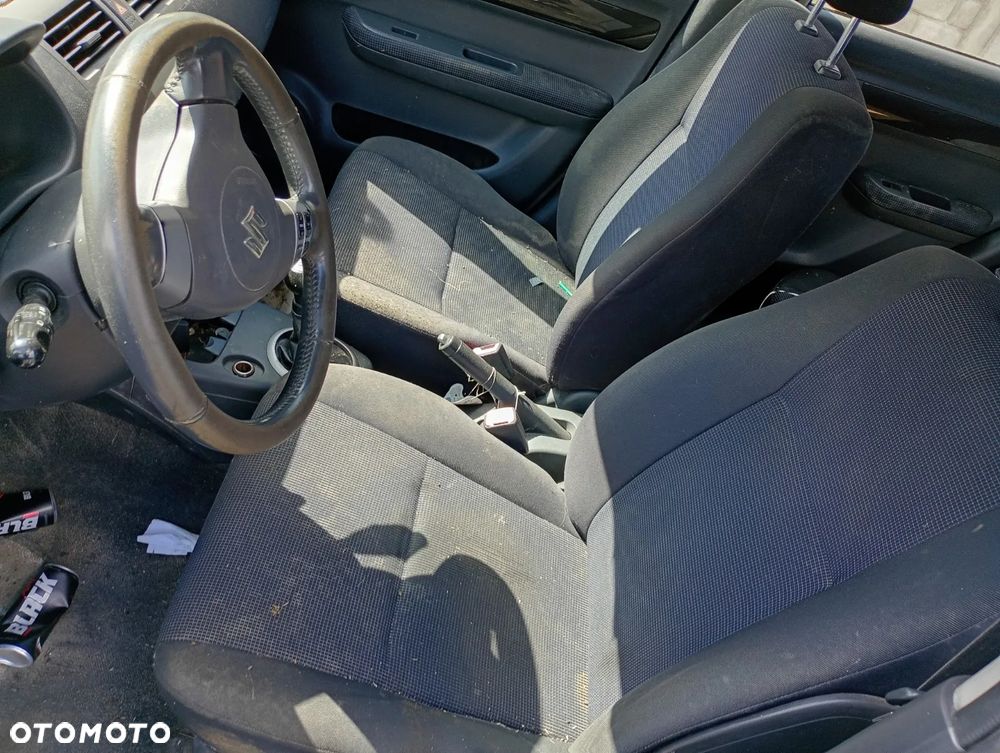 SUZUKI SWIFT 04-08 1.3 M13A - ZDERZAK PRZÓD PRZEDNI Z2S - 17