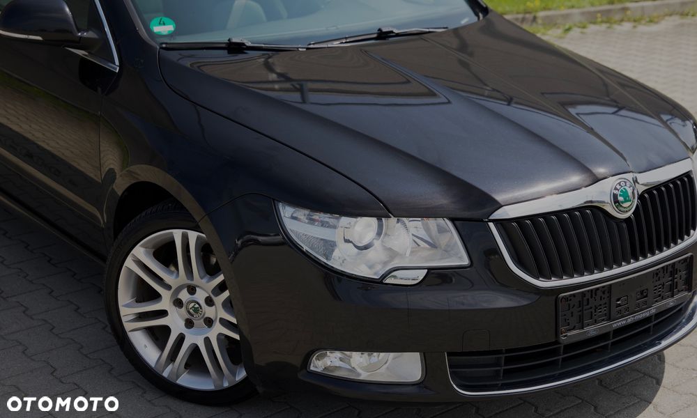 Skoda Superb 1.8 TSI DSG FAMILY - 12