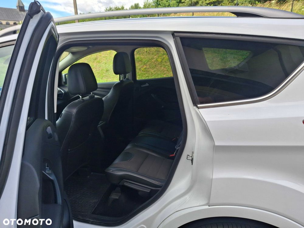 Ford Kuga - 5