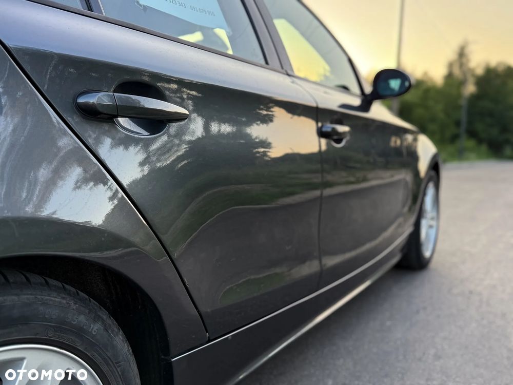 BMW Seria 1 120d - 5