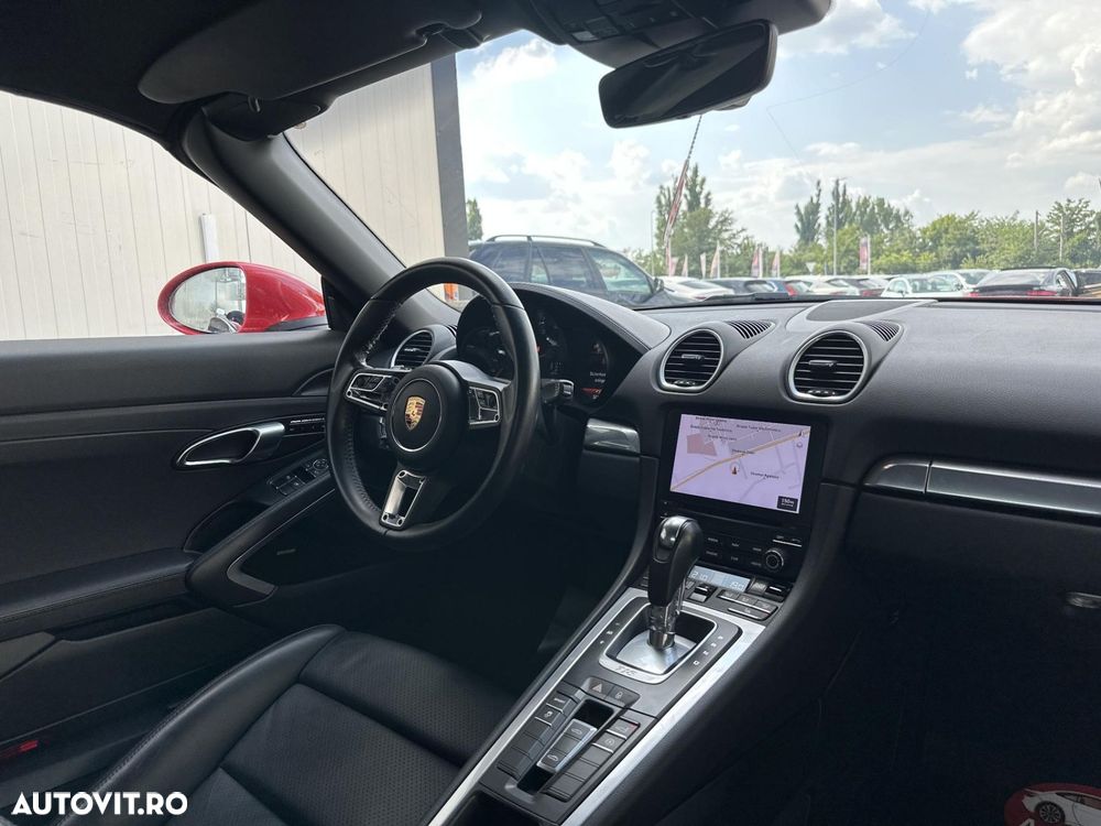 Porsche Boxster - 12
