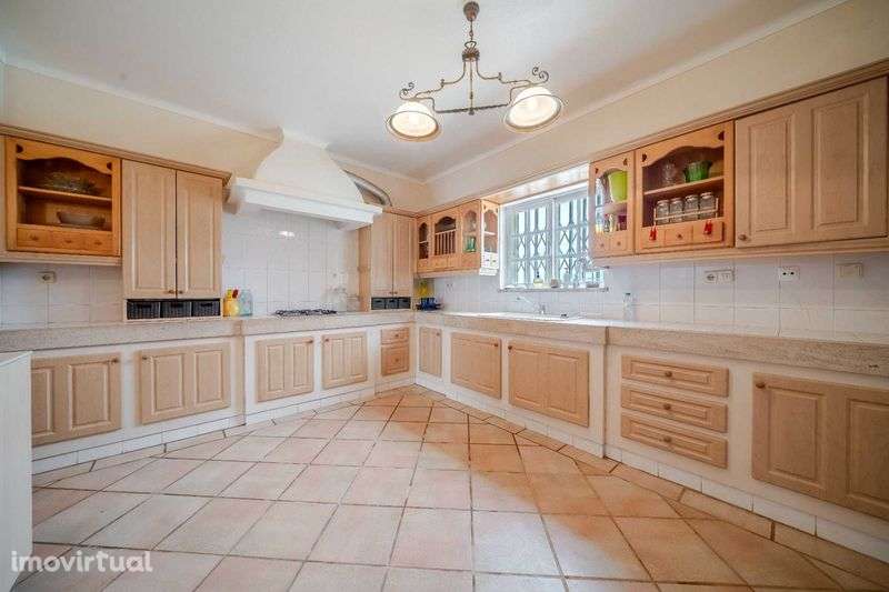 Moradia T3 com Garagem em Espiche – Praia da Luz | 200m² de Terreno - Grande imagem: 5/12