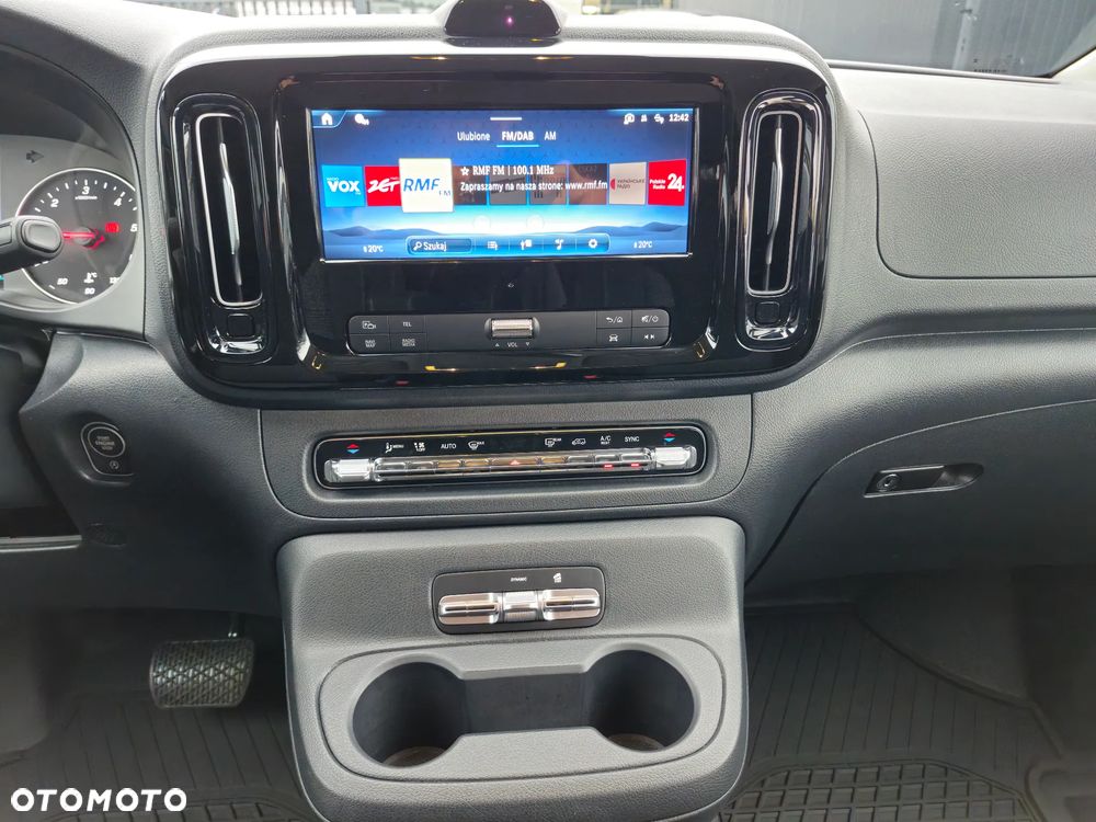 Mercedes-Benz Vito - 20