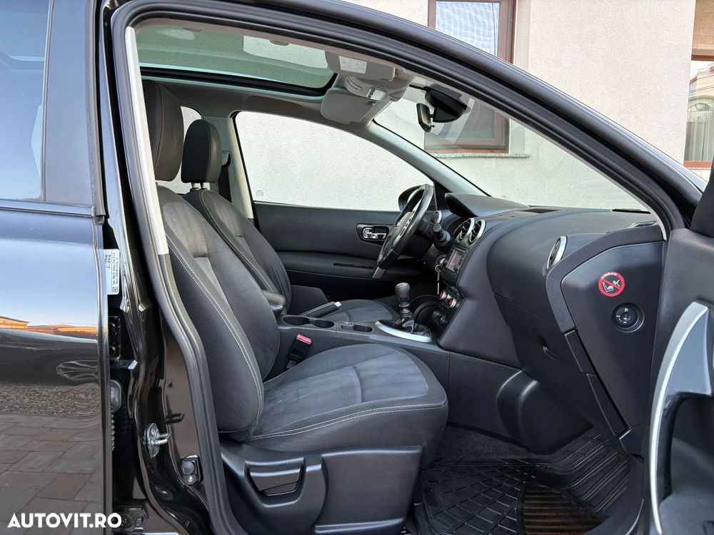 Nissan Qashqai+2 - 13