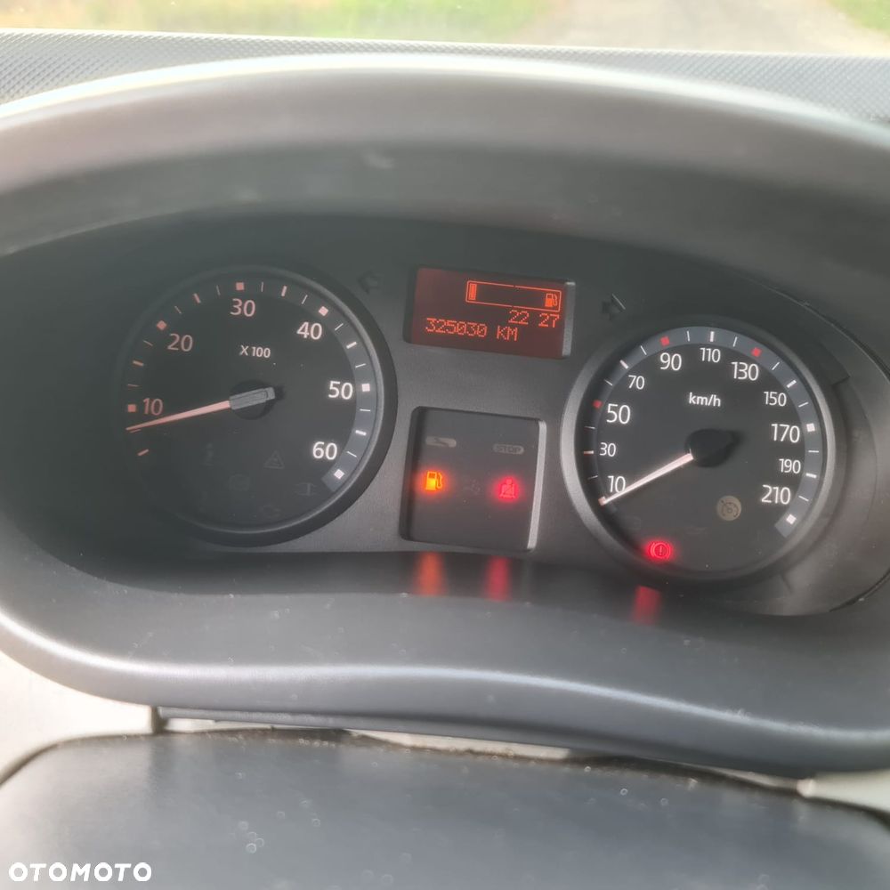 Renault TRAFIC - 15
