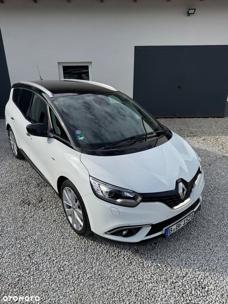 Renault Scenic - 11