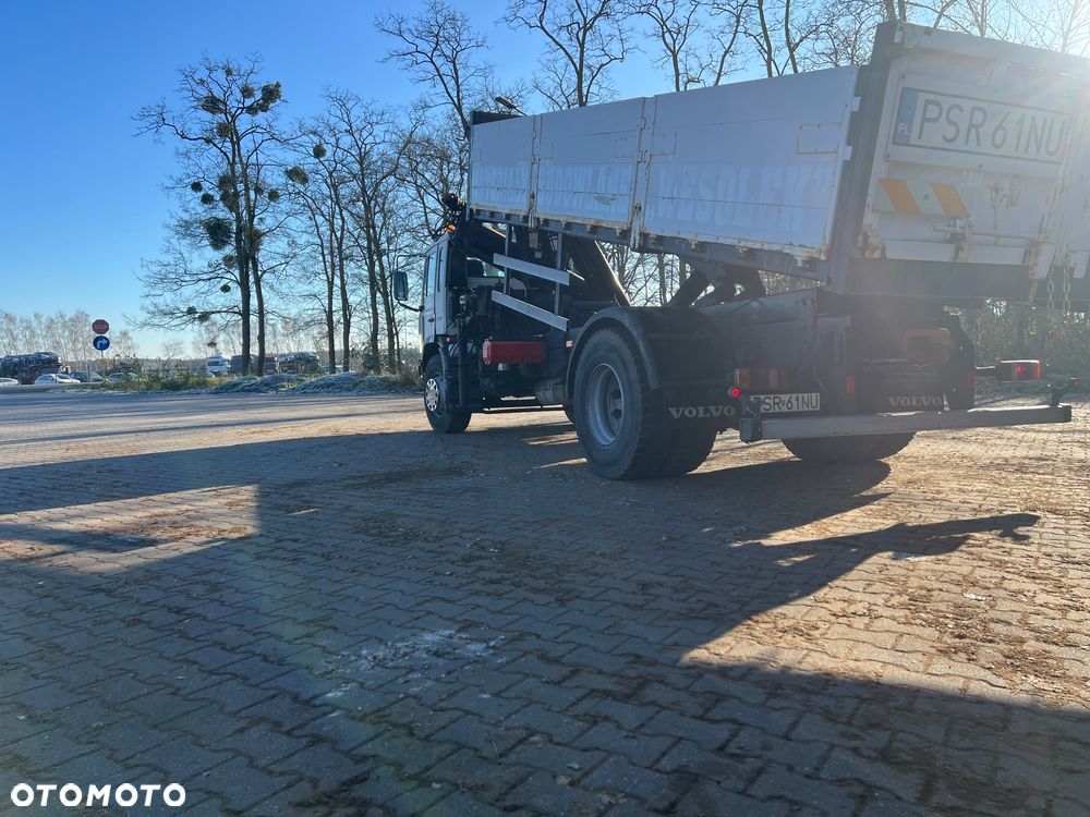 Volvo FL250 - 6