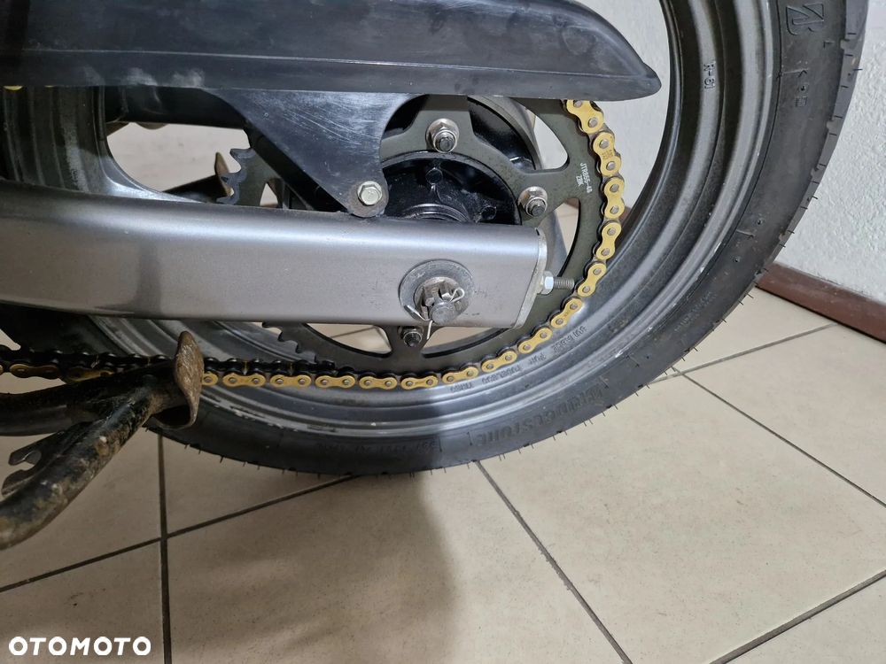 Yamaha XJ - 19