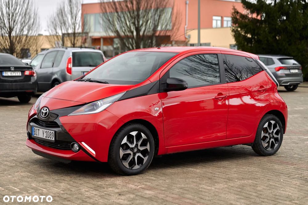 Toyota Aygo x-play Edition S+ - 10