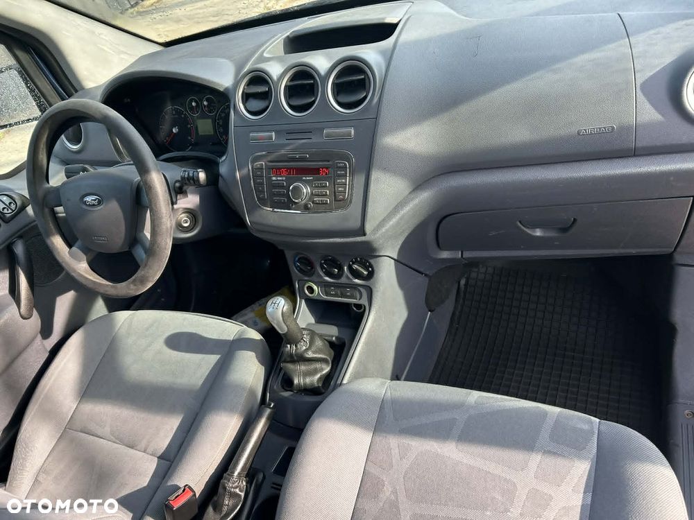 Ford Connect Tourneo - 26