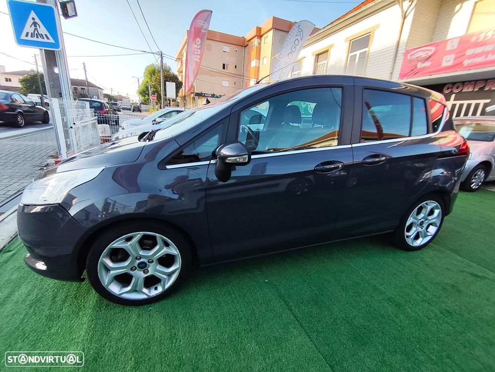 Ford B-Max 1.5 TDCi Titanium - 4