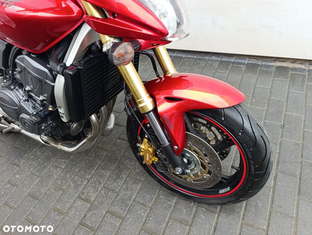 Honda Hornet - 29