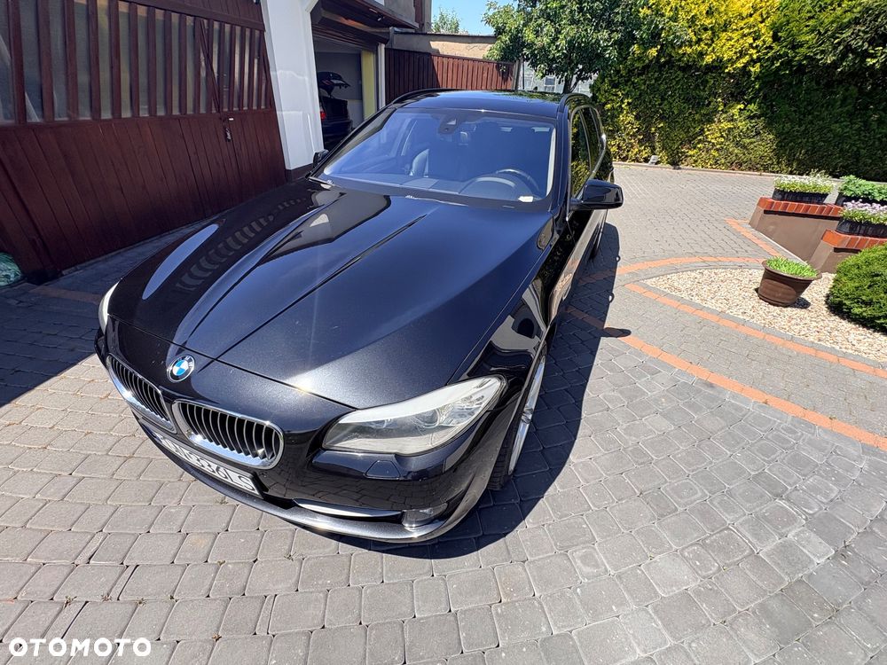 BMW Seria 5 520d - 11