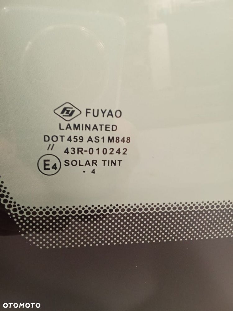 Szyba przednia JEEP GRAND CHERPKEE 2011-2016 WK2 5 DRZWI - 4