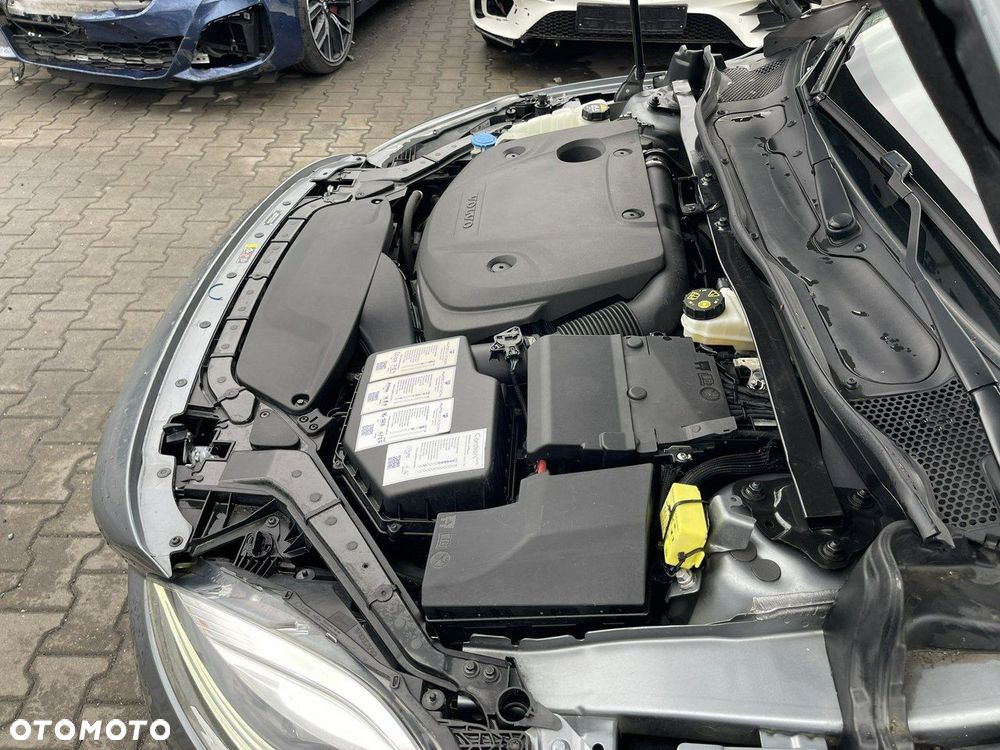 Volvo V40 D2 Geartronic Momentum - 11