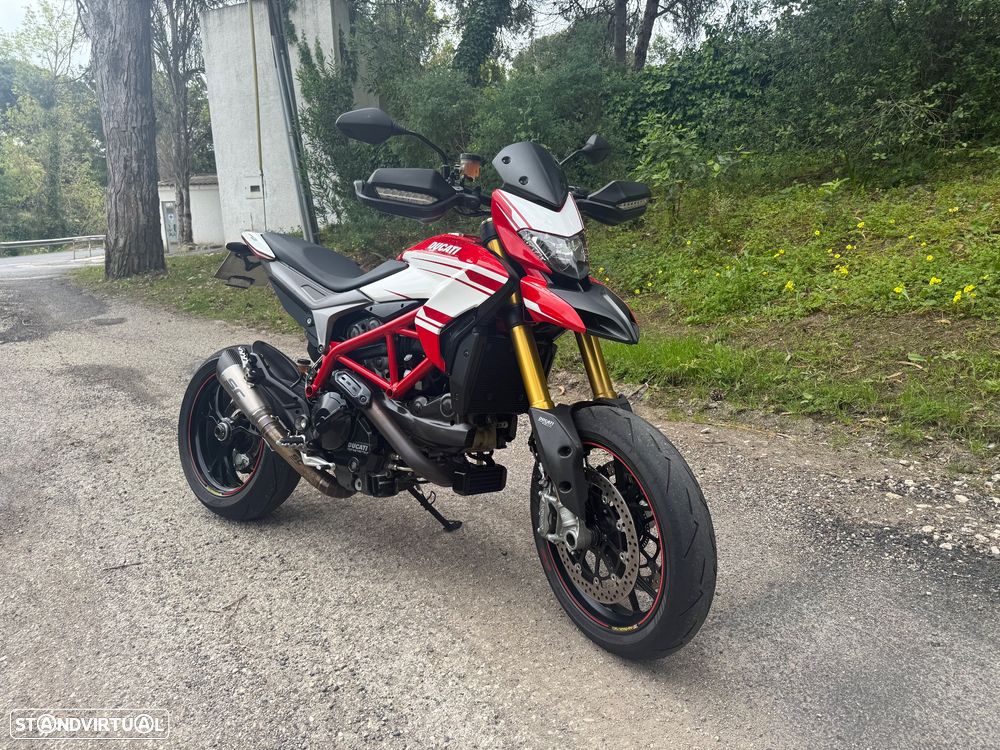 Ducati Hypermotard 939 SP - 1