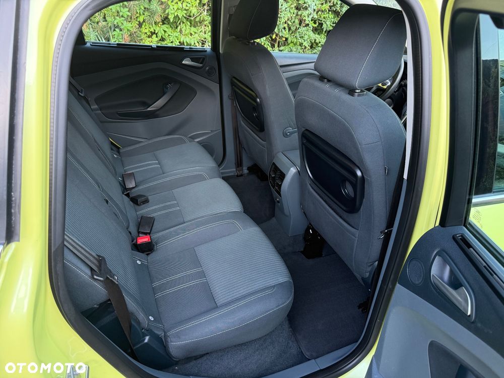 Ford C-MAX - 35