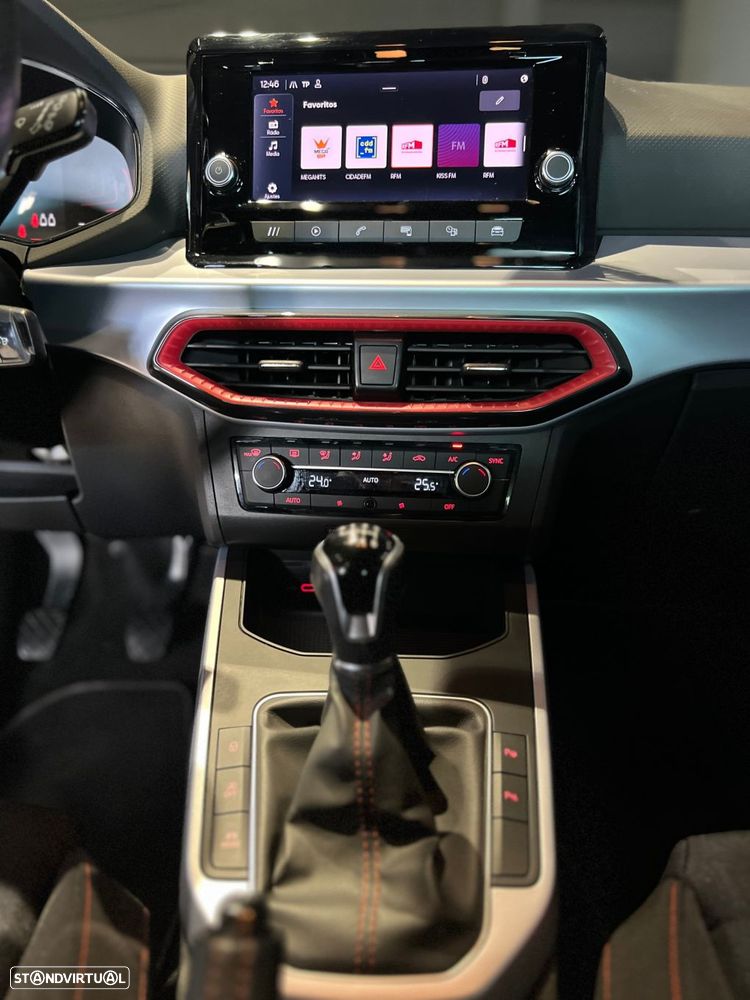 SEAT Arona 1.0 TSI FR - 24