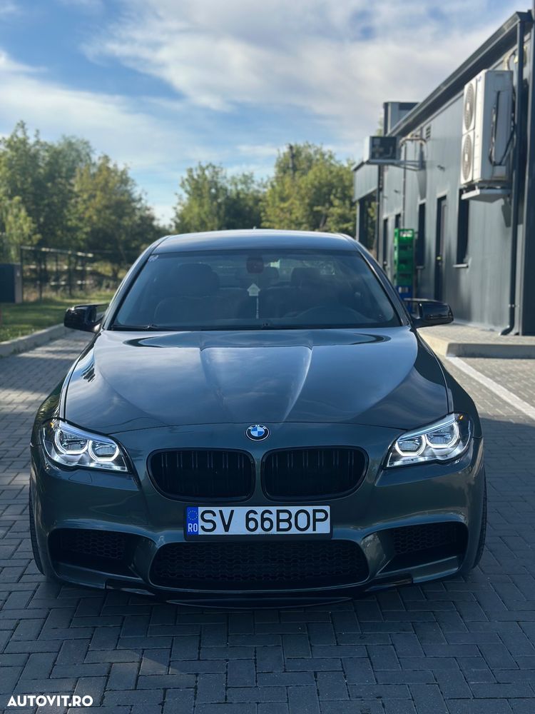 BMW Seria 5 525d xDrive - 2
