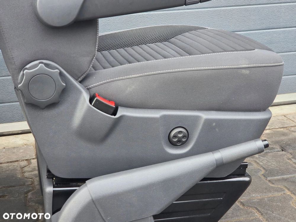 VW T5 T6 fotel kierowcy przód elektrycznie regulowany CUP - 6