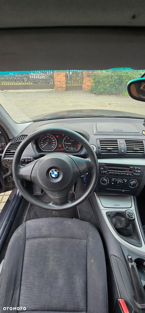 BMW Seria 1 118d DPF - 5