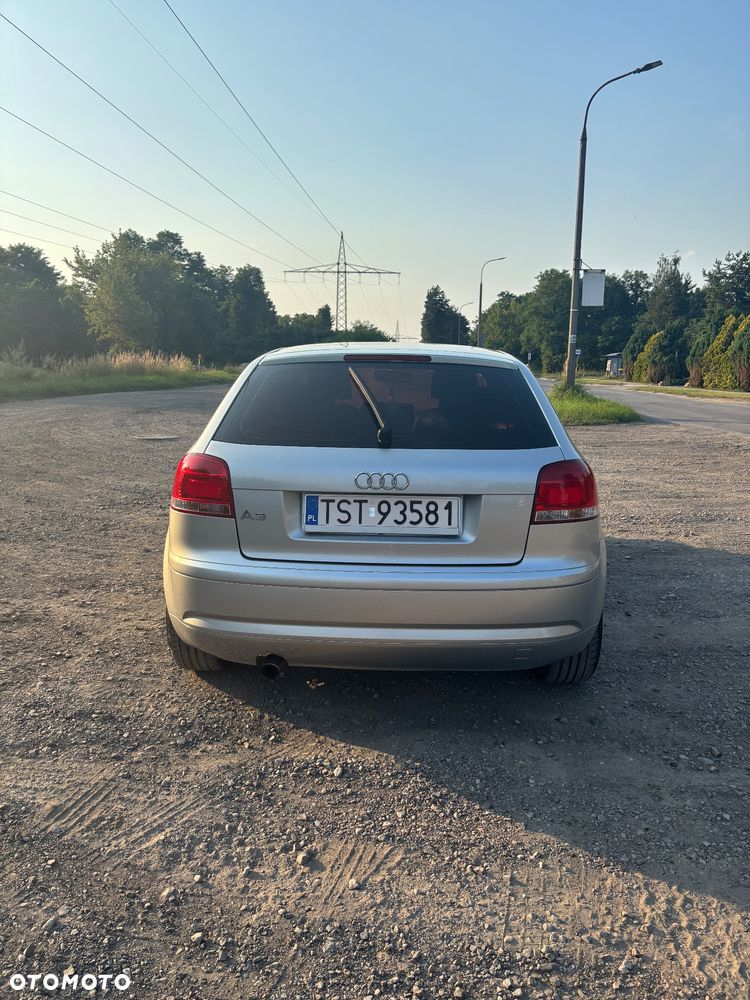 Audi A3 3-drzwiowe 1.6 Ambiente - 5