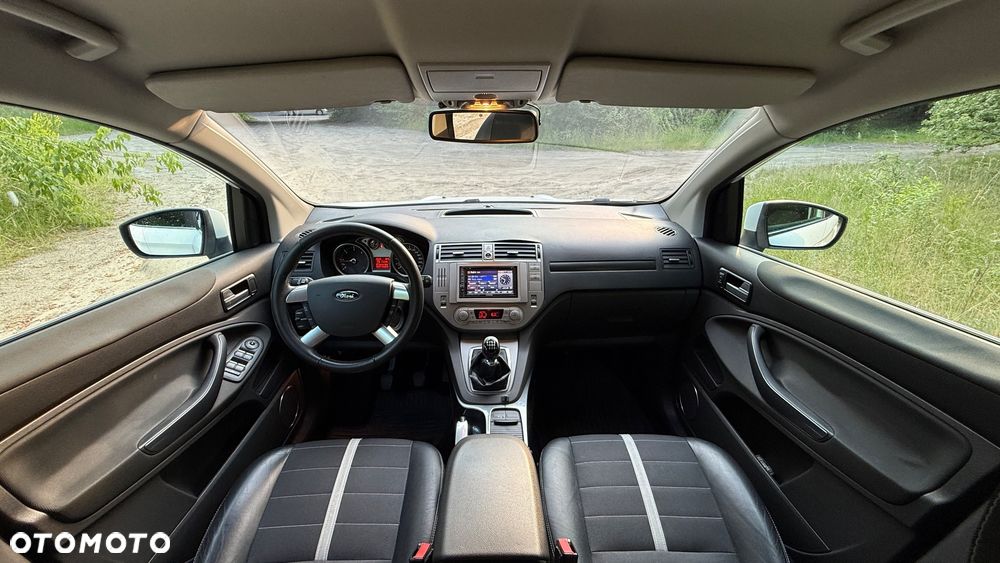 Ford Kuga 2.0 TDCi 4WD Titanium - 6