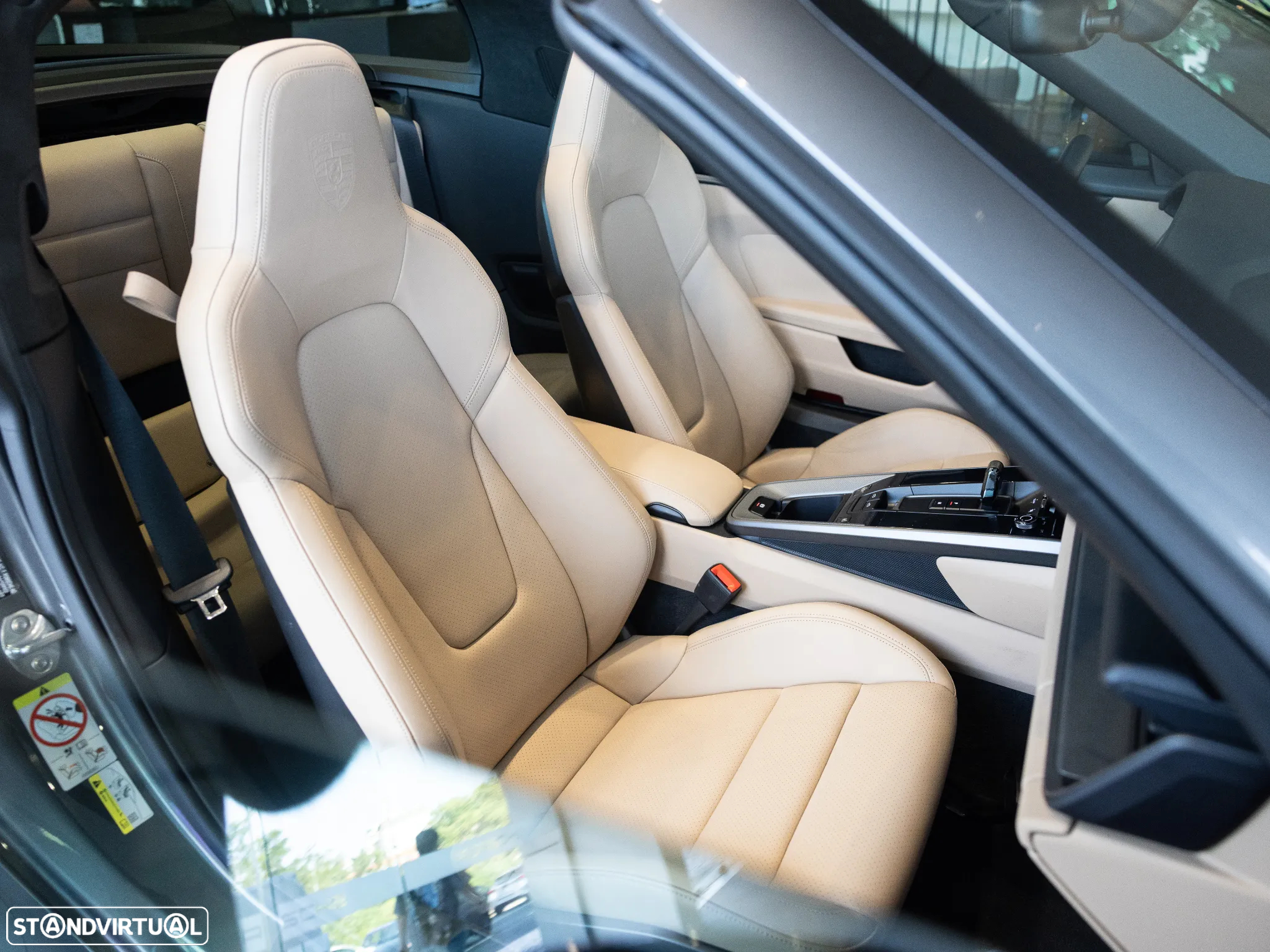 Porsche 911 (992) Targa 4 PDK - 50