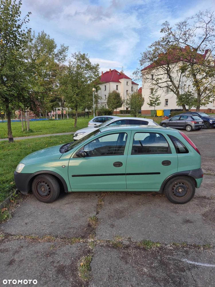 Opel Corsa 2001 photo 2