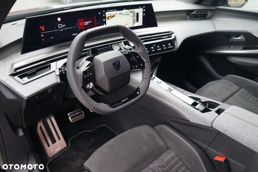 Peugeot 5008 1.2 PureTech mHEV GT Exclusive S&S e-DCS6 - 17