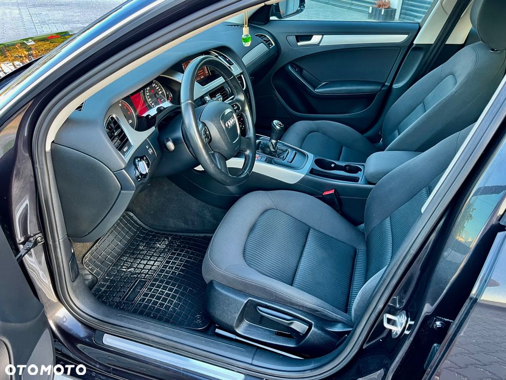 Audi A4 Avant 1.8 TFSI Ambiente - 11
