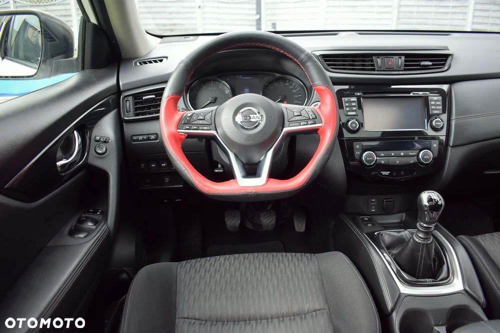 Nissan X-Trail 1.6 DIG-T N-Vision - 27