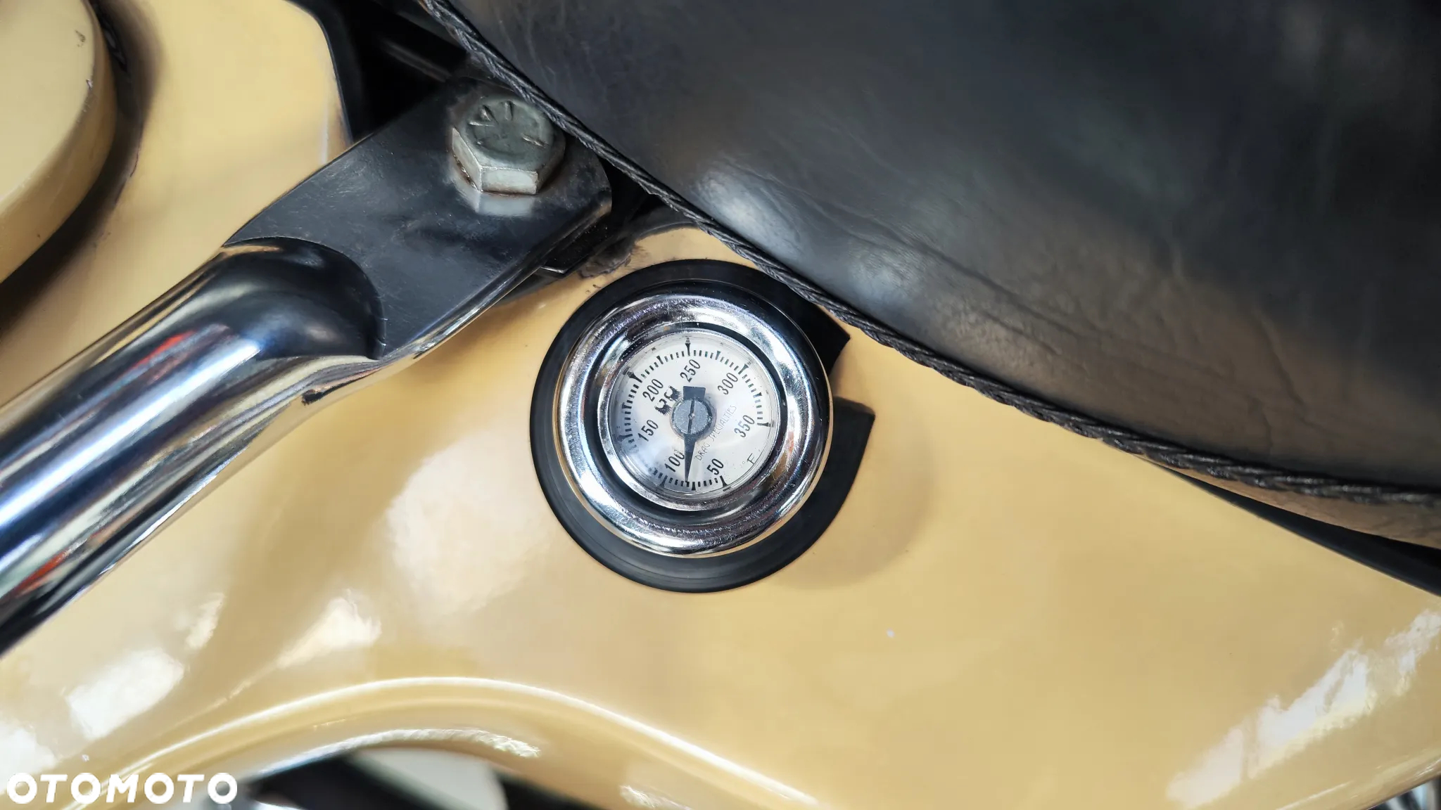 Harley-Davidson FLH Electra Glide - 23