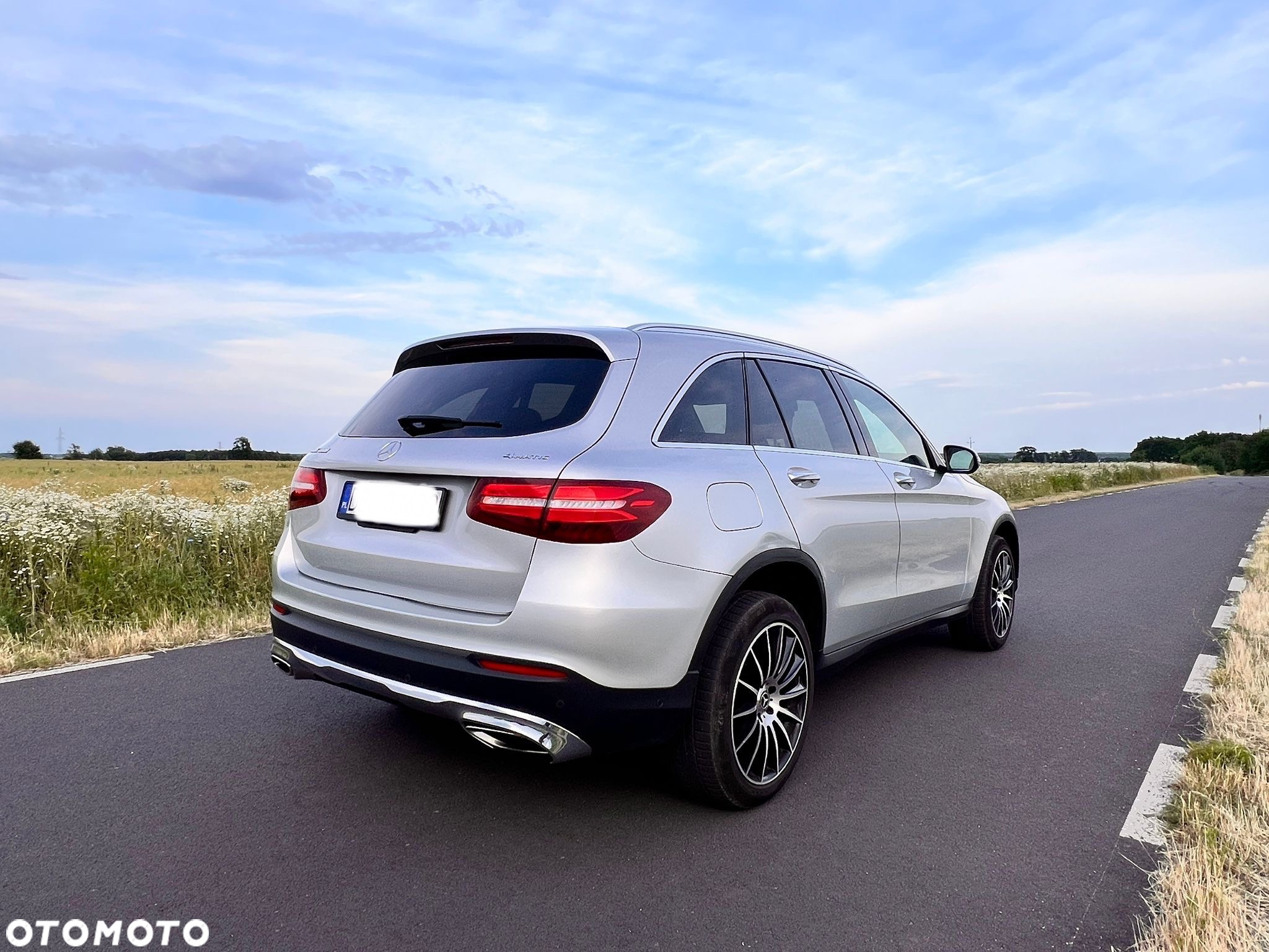Mercedes-Benz GLC 300 4Matic 9G-TRONIC Exclusive - 4