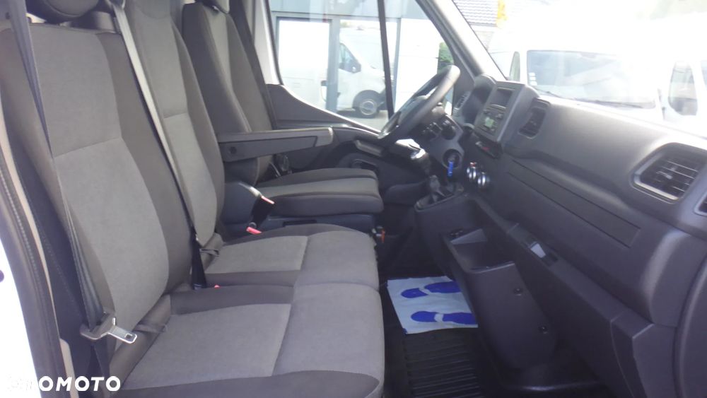 Renault Master - 11