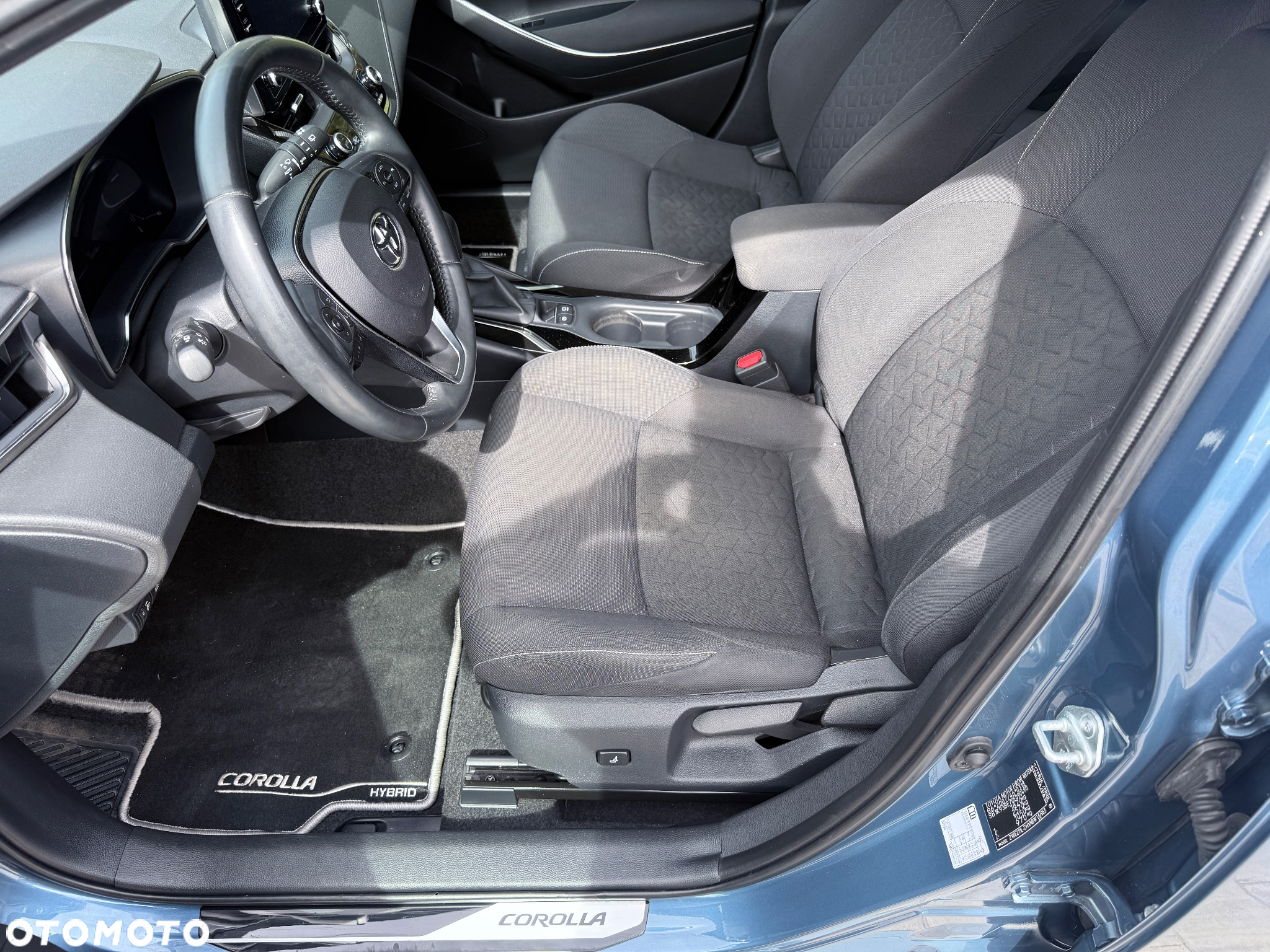 Toyota Corolla - 35