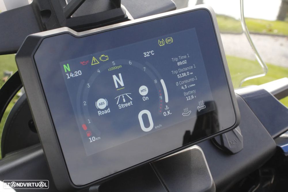 Husqvarna Norden 901 EXPEDITION - 13