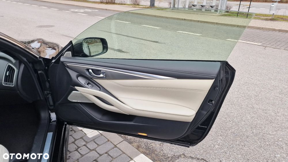 Infiniti Q60 2.0t Coupe Premium Tech - 14