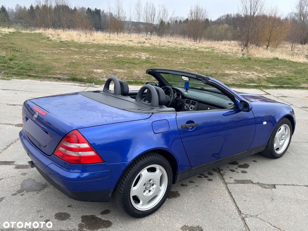 Mercedes-Benz SLK - 11