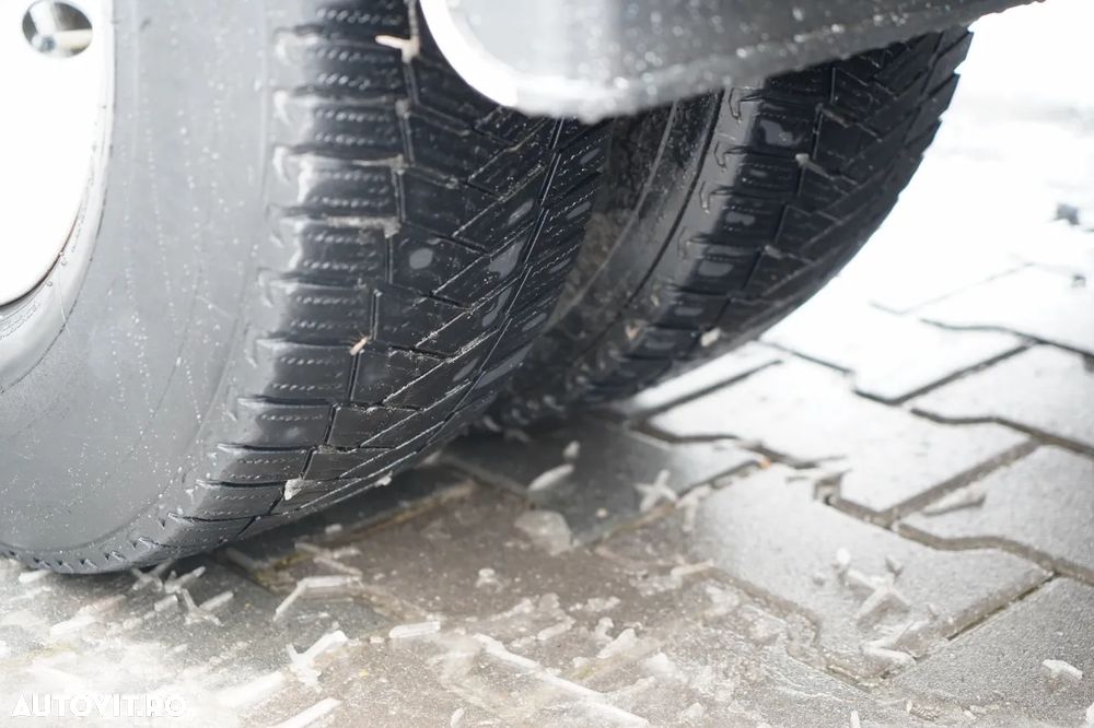 Iveco DAILY 70-180 / BASCULATOR SPATE 2.8 M / MTA: 7.0 T / BLOCARE PUNȚI / DUBLU / HI-MATIC - 24